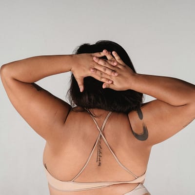 Marque YY - Collection AA - string TT